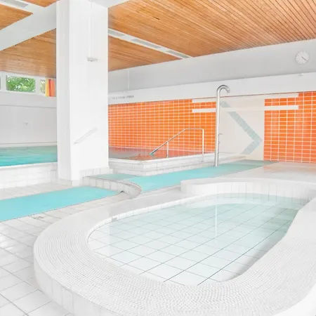 Berolina B 102 * Даме